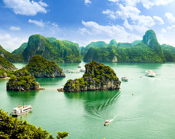 istock HALONG bay in vietnam 538657080