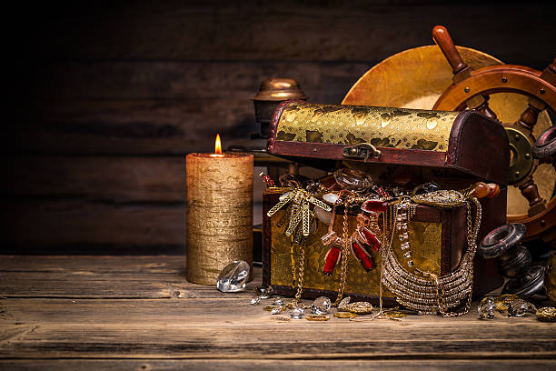 istock Composition of treasure chest 538663890