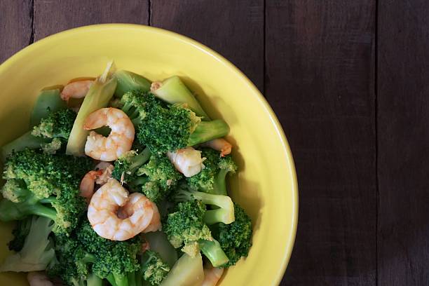 Stir fried broccoli with shrimp