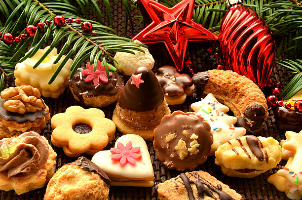 istock Christmas sweets, cookies and decoration 538681773