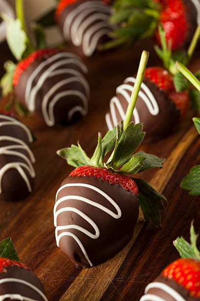 istock Homemade Chocolate Dipped Strawberries 538687285