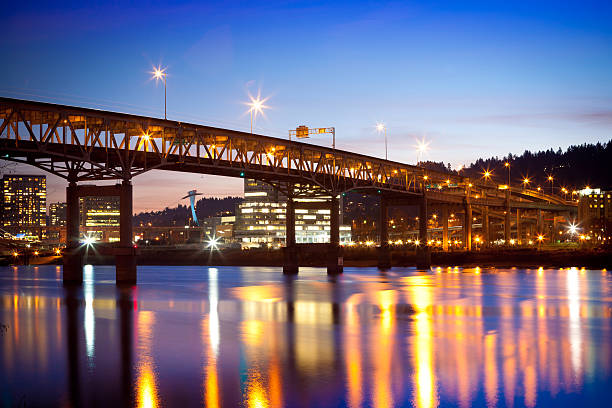 istock Marquam Bridge, Portland, Oregon 538689993