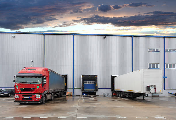 istock Cargo truck at warehouse building 538723071