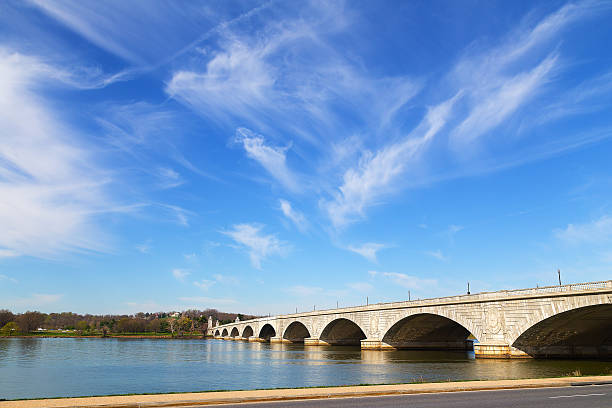 istock Arlington Memorial Bridge across Potomac River 538728505