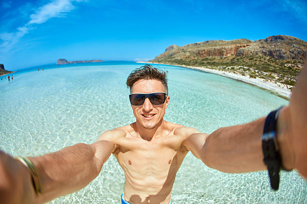 istock man in the sea 538768000
