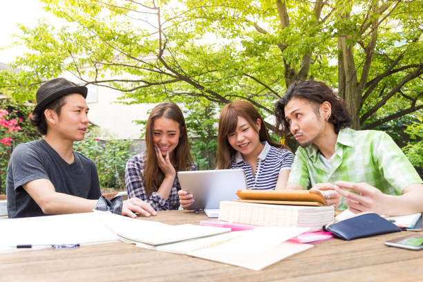 istock Another great day with college friends 538769372