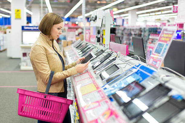 istock Woman buys a digital tablet 538774329
