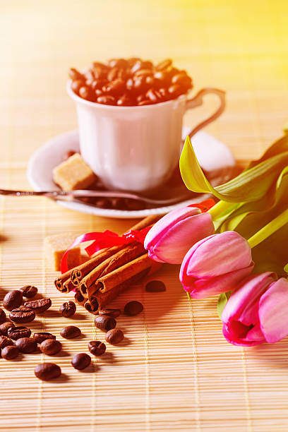 kaffee und tulpen - coffee bean coffee flower ribbon stock-fotos und bilder