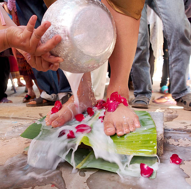 istock Tradition wash the groom before the wedding. 538783218