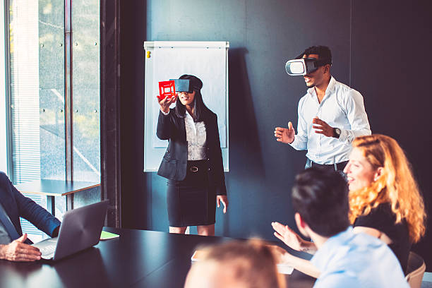 istock Business meeting with virtual reality simulator 538796116