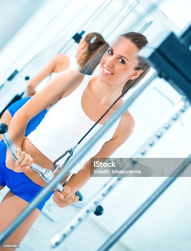 Chica hacer ejercicio - Foto de stock de 2015 libre de derechos