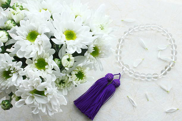 istock Chrysanthemum bouquet and rosary 538813514