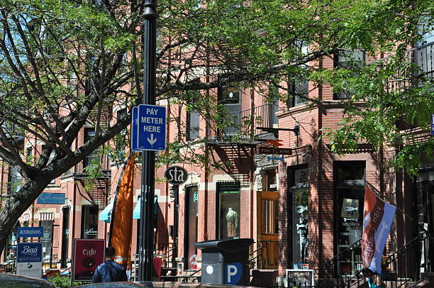 newbury street, em boston - back bay boston massachusetts apartment - fotografias e filmes do acervo