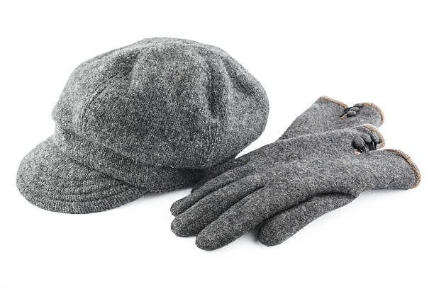 istock Woolen cap and gloves isolated on white background. 538828901