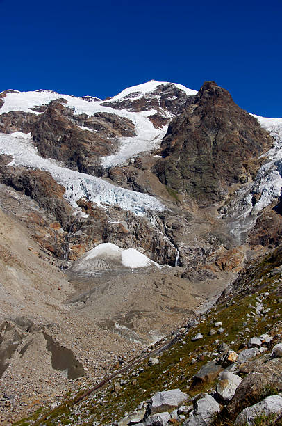 istock Italy: landscape of Italian mountain 538830923
