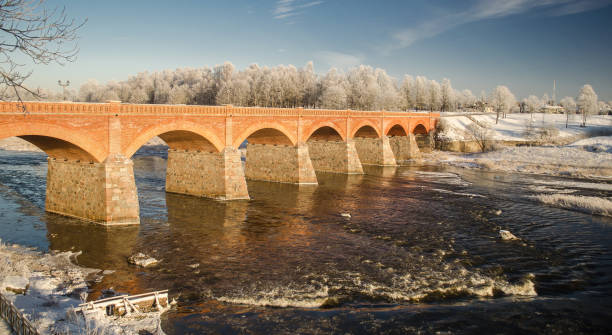 istock Brick bridge over venta river in Kuldiga 538881116