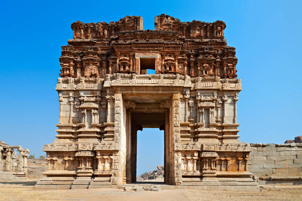 Hindu temple, Hampi Hindu temple, Hampi, Karnataka state,India virupaksha stock pictures, royalty-free photos & images