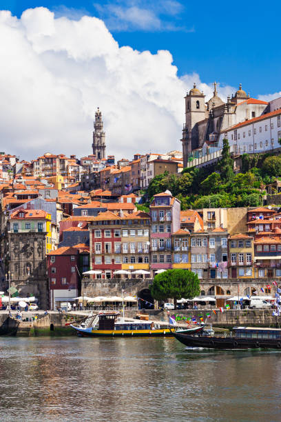 rio douro - porto portugal bridge international landmark imagens e fotografias de stock