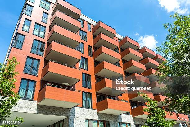 Apartment Mit Balkon Stockfoto und mehr Bilder von 2015 - 2015, Architektur, Balkon