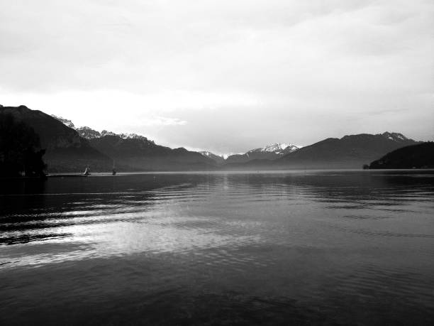 istock Lake Du Annecy 538983828