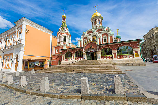 The kazan goddess (Notre Dame) cathedral,\nIt is an orthodox church in Moscow, one of the most important churches in Moscow, located in the northeast corner of red square.