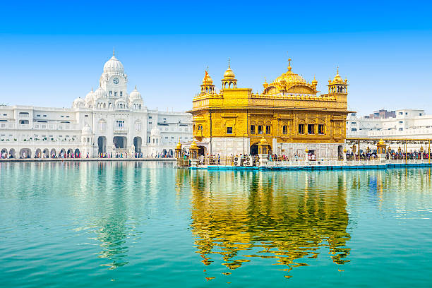 goldener tempel  - golden temple stock-fotos und bilder