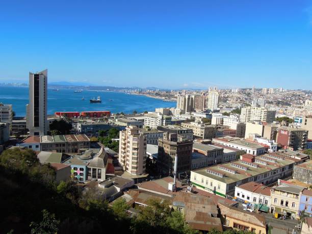 istock Panoramic view of Valparaiso 538992598