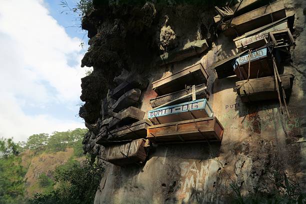 istock Hanging Coffins of Sagada, Philippines 539000697