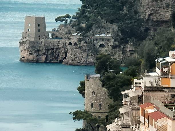 istock Positano - Watchtowers 539021786