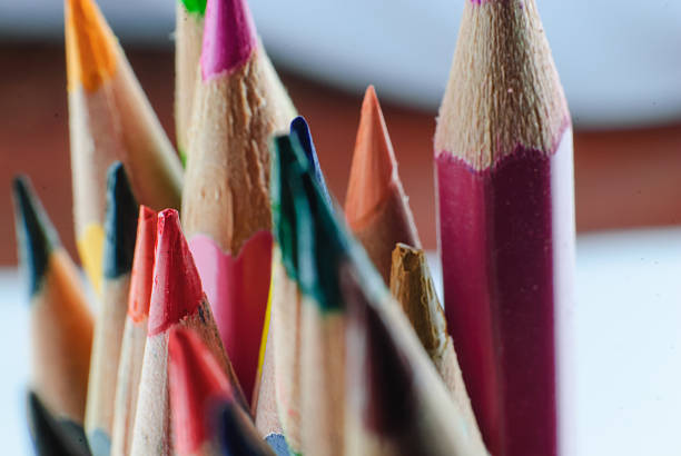 istock color pencil in row 539040759