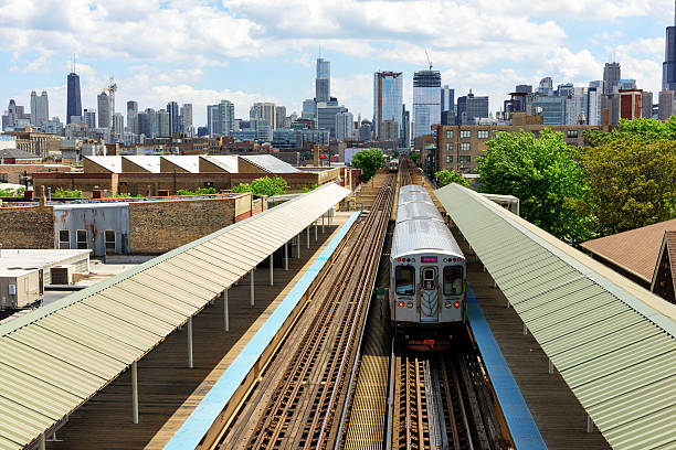 istock Elevated Railway train and Station in Chicago 539099090