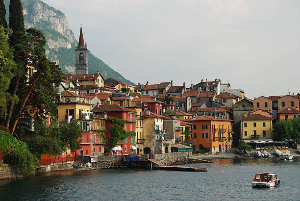 istock Lakeside Italian Villas 539101634