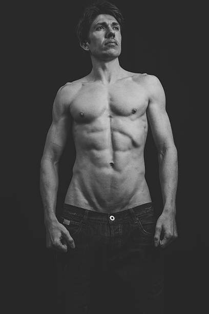 istock Portrait of a Muscular man in a studio 539102094