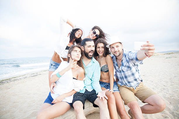 istock Selfie with friends on the beach 539104990
