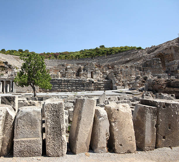 에페수스 - ephesus amphitheater circle ellipse 뉴스 사진 이미지