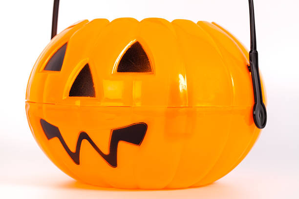 istock Halloween Pumpkin isolated on white background 539116136