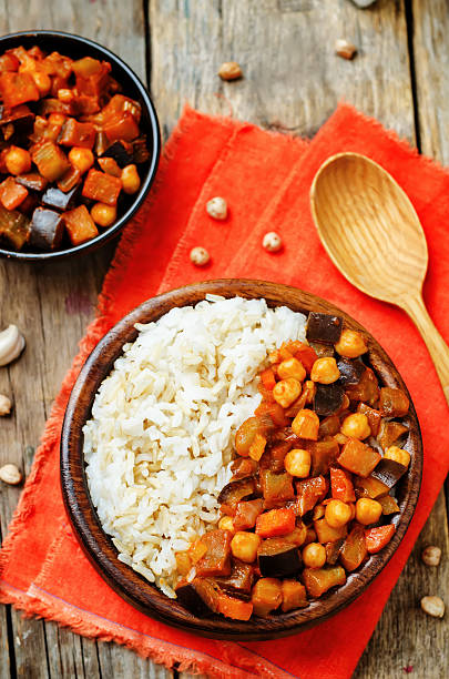 istock Eggplant and tomato chickpea curry with rice 539118978