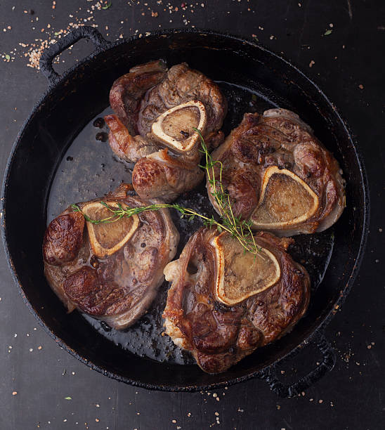 istock Roast beef ossobuco in a frying pan 539122600