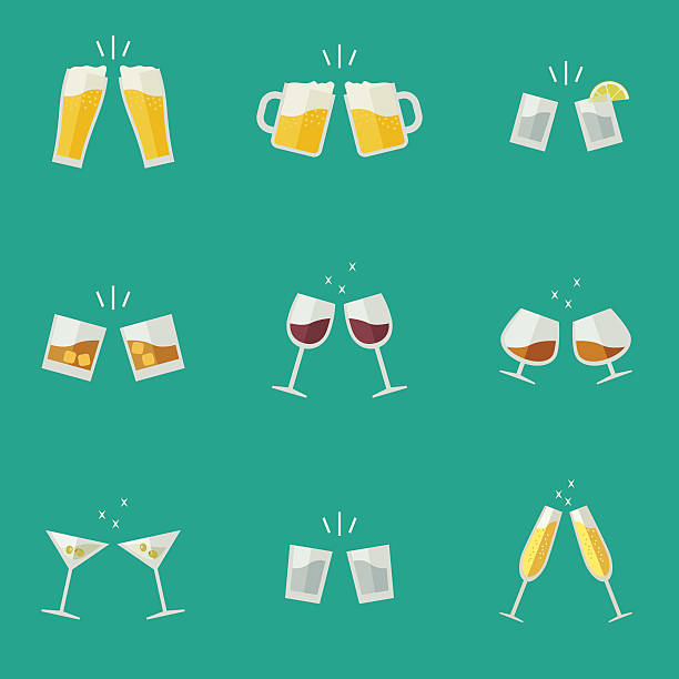 ilustraciones, imágenes clip art, dibujos animados e iconos de stock de gafas momento en que tintinea iconos. - whisky glass alcohol drink