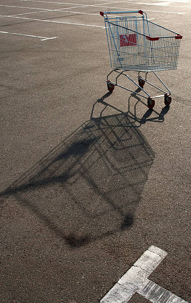 istock Shopping supermarket trolley 539141741