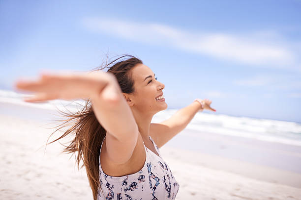 istock She has the world in her hands 539149293