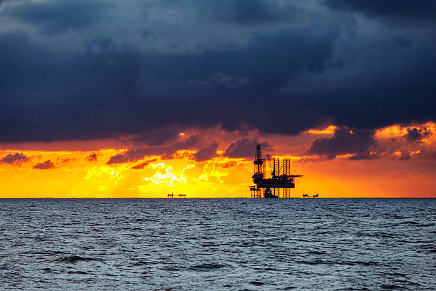 istock Oil platform on the North sea 539167215