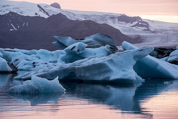istock Iceland, Jokulsarlon Glacier Lagoon at sunset 539180495