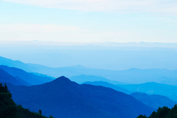 istock mountain range in doi inthanon, chaingmai, Thailand 539183365