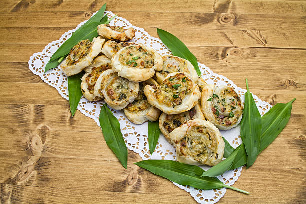 istock Puff pastry pinwheels with wild garlic 539202632