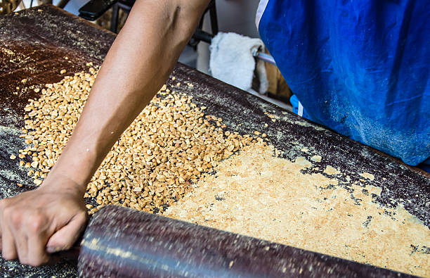 istock Thai street food Soft-focus image 539225634