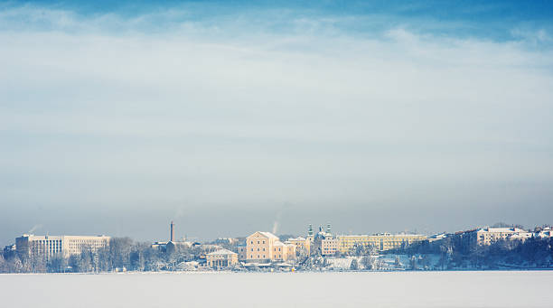 istock town on the lake 539235019