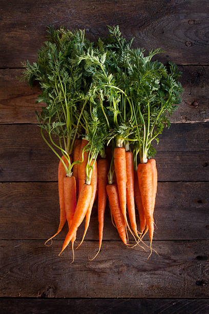 istock Bunch of Carrots 539258941