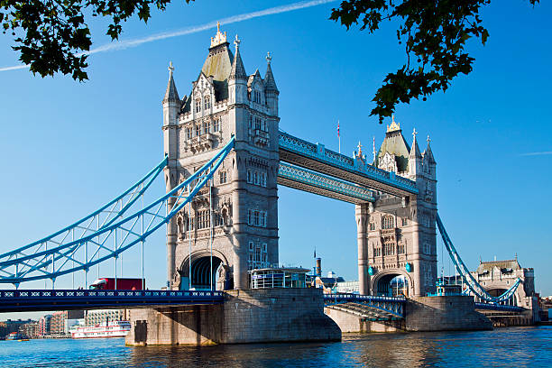 Tower Bridge in London, England / United Kingdom Tower Bridge in London, England / United Kingdom tower bridge london england bridge europe stock pictures, royalty-free photos & images