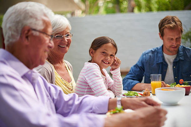 istock Fun-filled family lunch 539269433